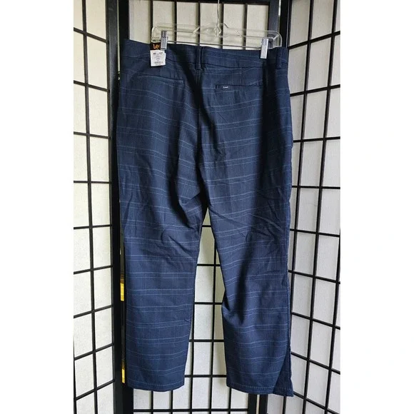 LEE Wrinkle Free Plaid Straight Leg Pants Women's Size 18 Short Blue Mid Rise - Picture 7 of 8